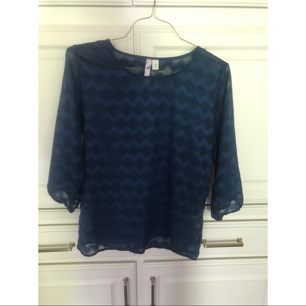 Blue blouse/shirt